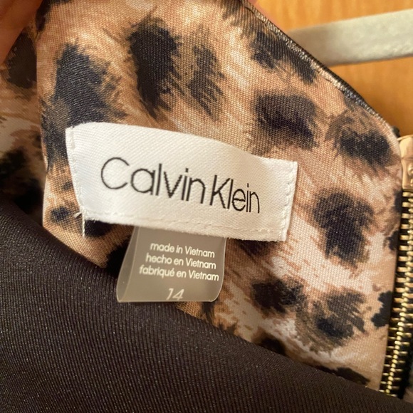 Nwot Calvin Klein size 14 black dress with leopard print lining - Picture 3 of 4